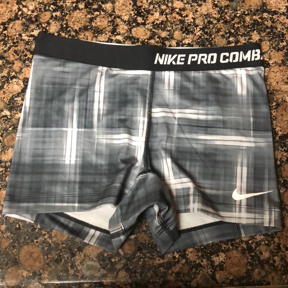 Nike women’s athletic gear